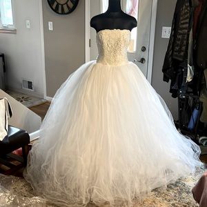 Badgley Mischka Wedding Dress